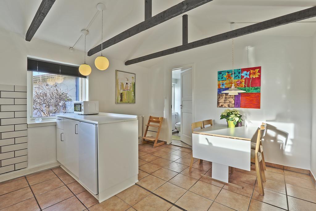 Strandens Apartment Исхёй Экстерьер фото